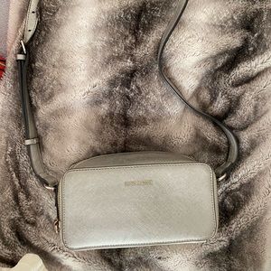Steve Madden silver bag
